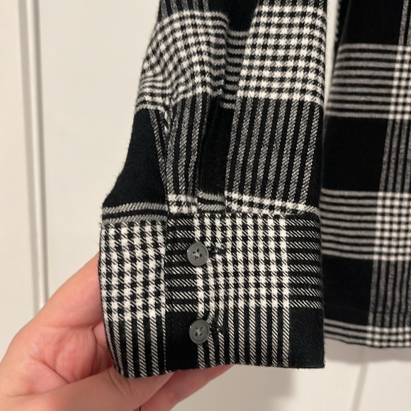 Loft Longsleeve Checkered Print Top - Picture 3 of 8